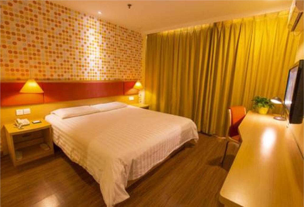 Home Inn Beijing International Exhibition Sanyuanqiao Экстерьер фото